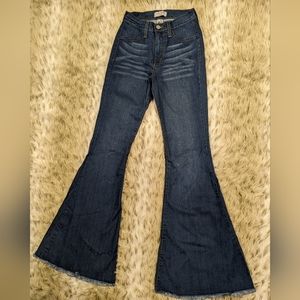 Judy Blue Bell Bottom Fray Jeans size 1 or 25